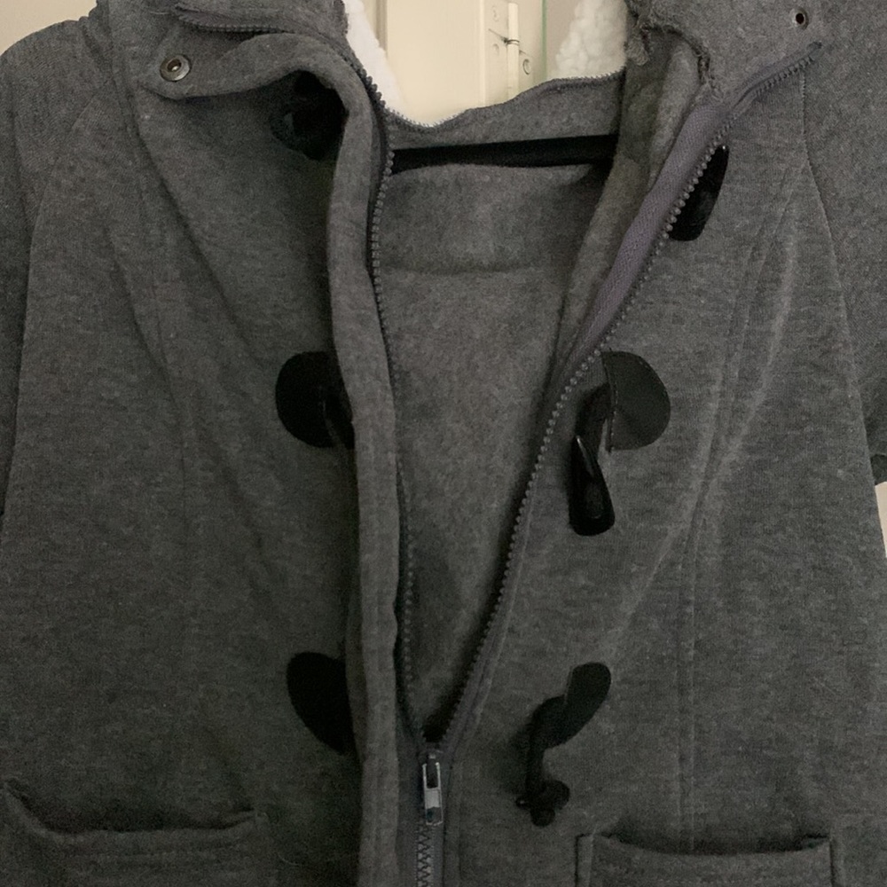 Grey Jacket - Picture 5 of 8